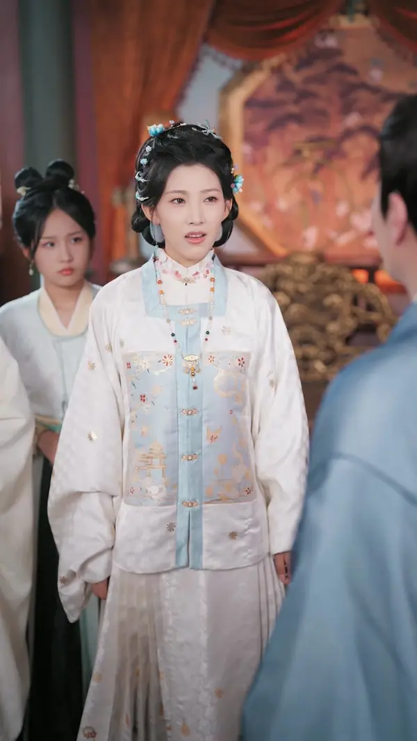 Noble Wife, Raising Her Revenge(Dubbed)