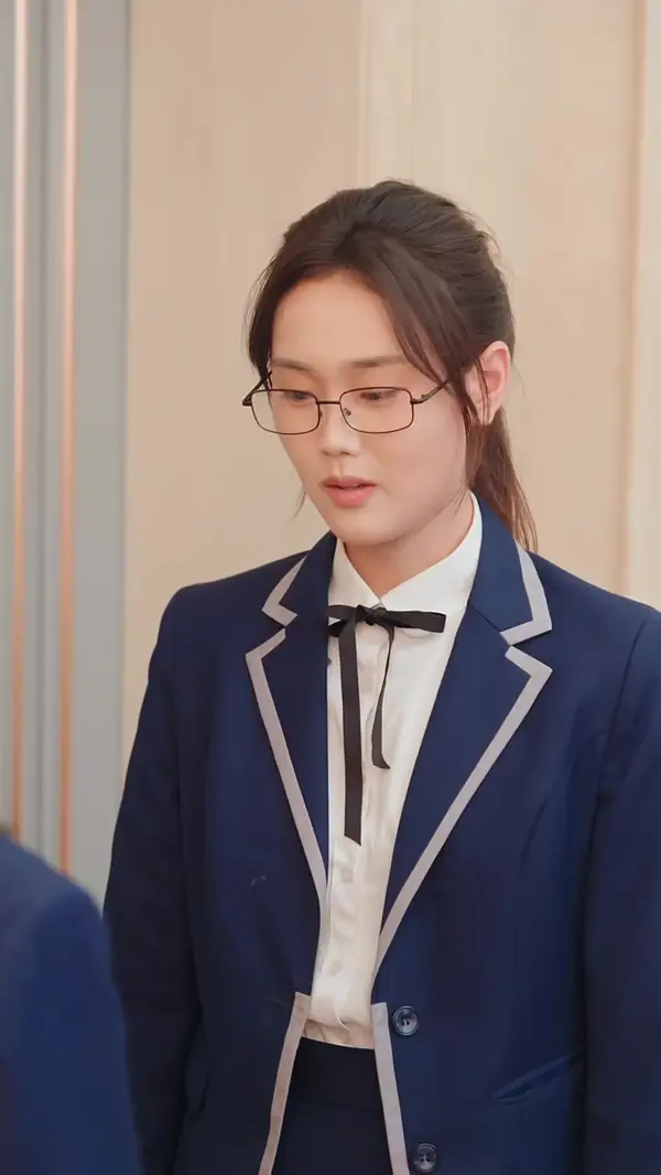 The Heiress Who Won With Brains(Dubbed)