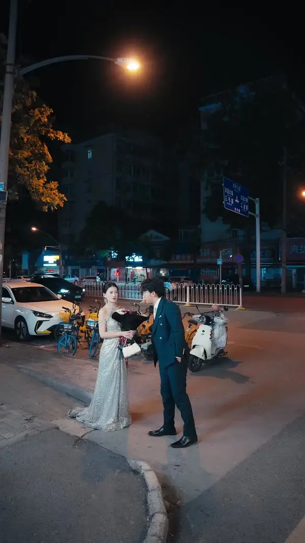 Planned to Retire, But Married the Boss(Dubbed)