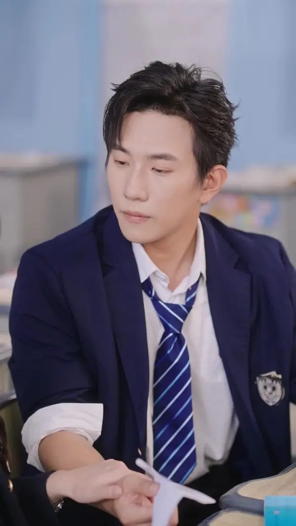Dumped the Liar, Married My Protector(Dubbed)