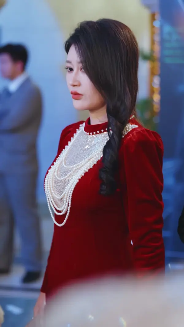 The Heiress Returns at Forty(Dubbed)