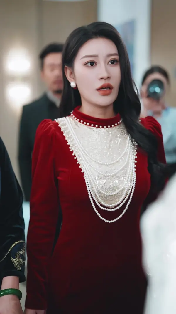 The Heiress Returns at Forty(Dubbed)