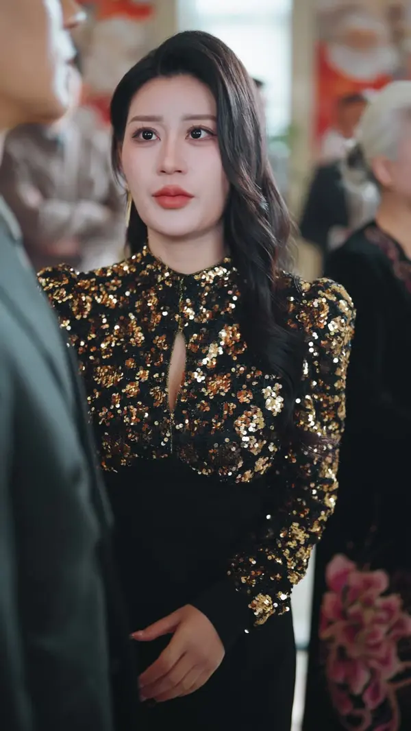 The Heiress Returns at Forty(Dubbed)