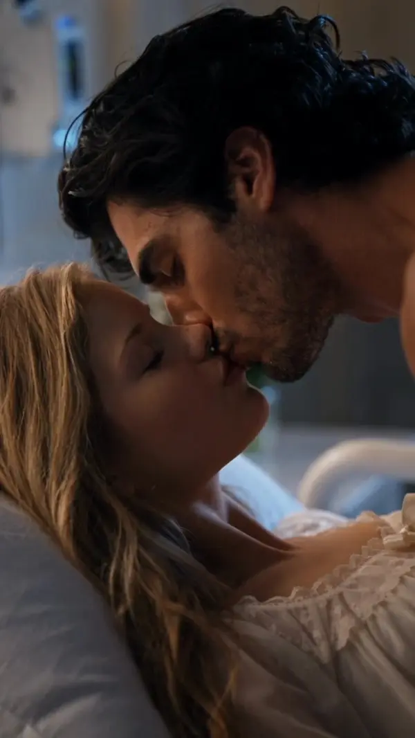 Taming Her Cold-hearted Lycan King