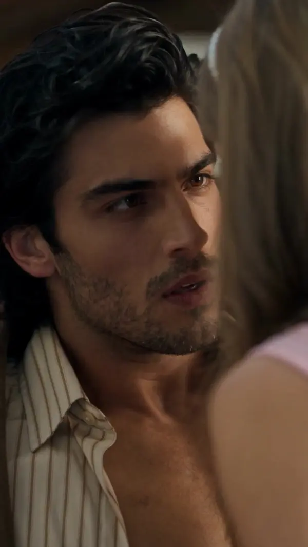 Taming Her Cold-hearted Lycan King