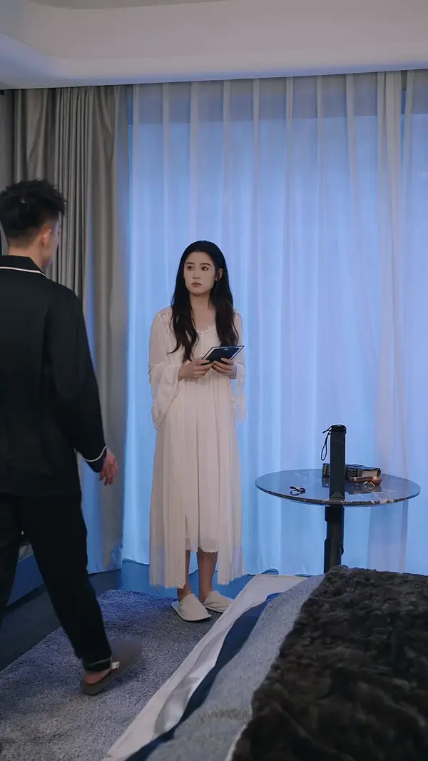 Addicted to Her: The CEO's Spoiled Darling(Dubbed)