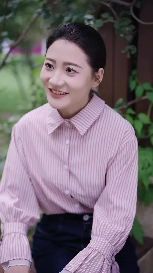 Addicted to Her: The CEO's Spoiled Darling(Dubbed)