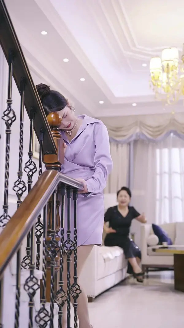 Addicted to Her: The CEO's Spoiled Darling(Dubbed)