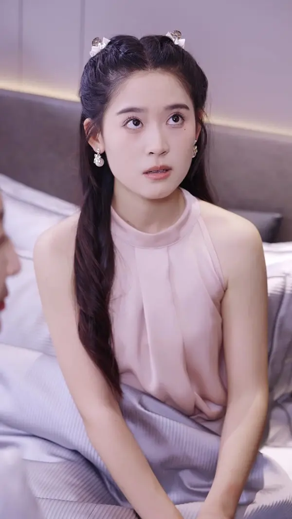 Addicted to Her: The CEO's Spoiled Darling(Dubbed)