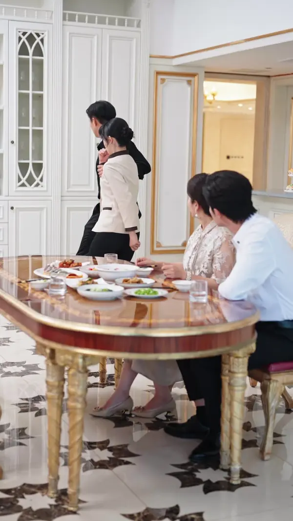 The Billionaire's Exclusive Maid(Dubbed)
