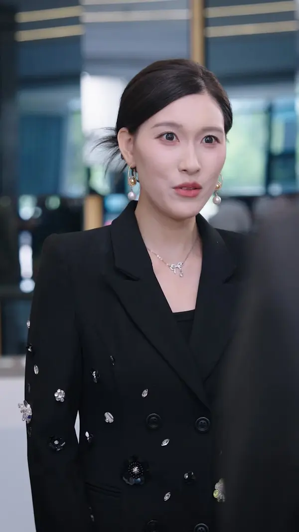 The Billionaire Heir She Dumped(Dubbed)