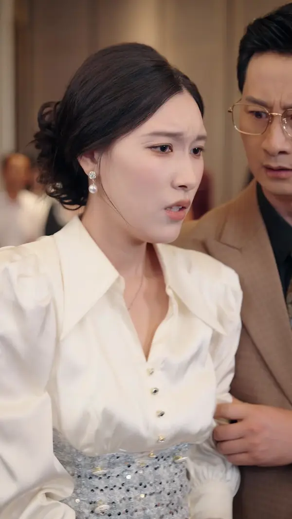 The Billionaire Heir She Dumped(Dubbed)