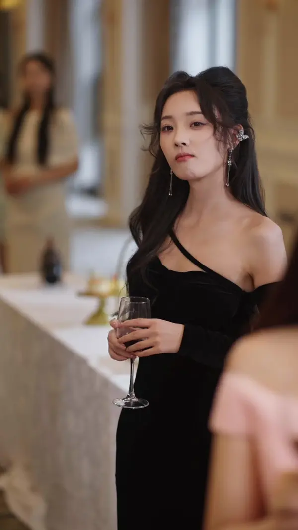 Heart Speaks, True Heiress Wins(Dubbed)